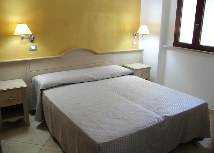 Ξενοδοχείο Marina Sleep And Ship