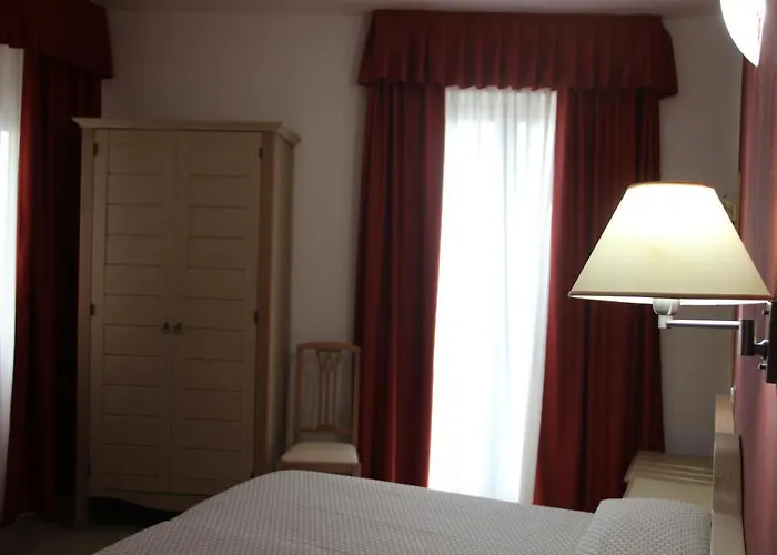 Marina Sleep And Ship * Rodi Garganico