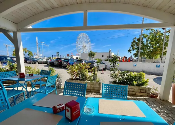 Marina Sleep And Ship