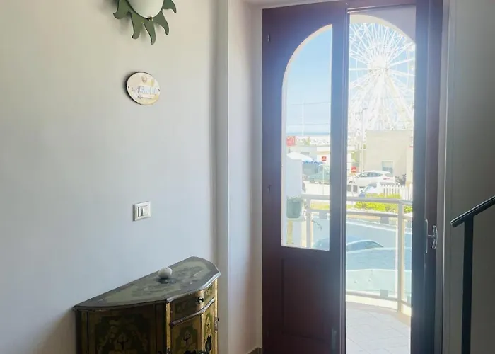 Marina Sleep And Ship Ξενοδοχείο *