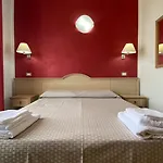 Hotel Marina Sleep And Ship *