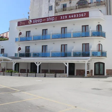 Hotel Marina Sleep And Ship Rodi Garganico