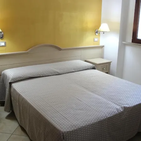 Hotel Marina Sleep And Ship