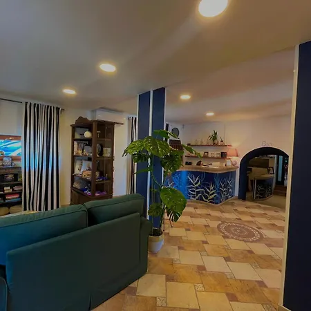 Hotel Marina Sleep And Ship