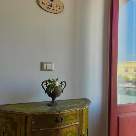 Отель Marina Sleep And Ship