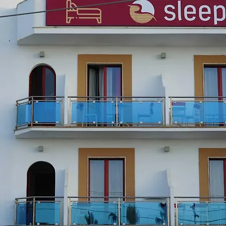 Marina Sleep And Ship Rodi Garganico