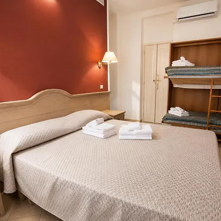 Hotel Marina Sleep And Ship *