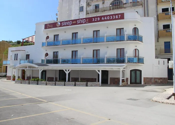 Hotel Marina Sleep And Ship Rodi Garganico