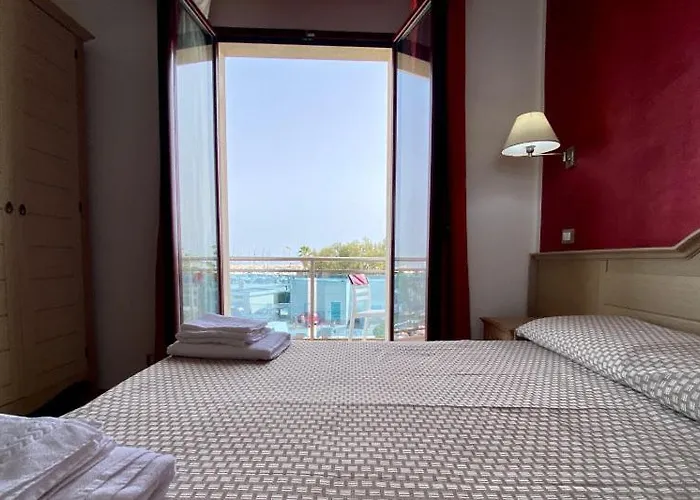 Hotel Marina Sleep And Ship Rodi Garganico