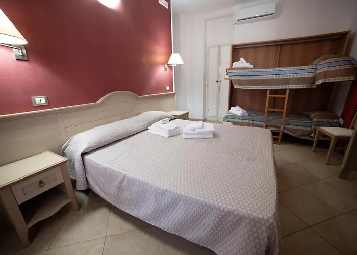 Hotel Marina Sleep And Ship *