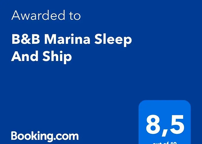 Marina Sleep And Ship * Rodi Garganico